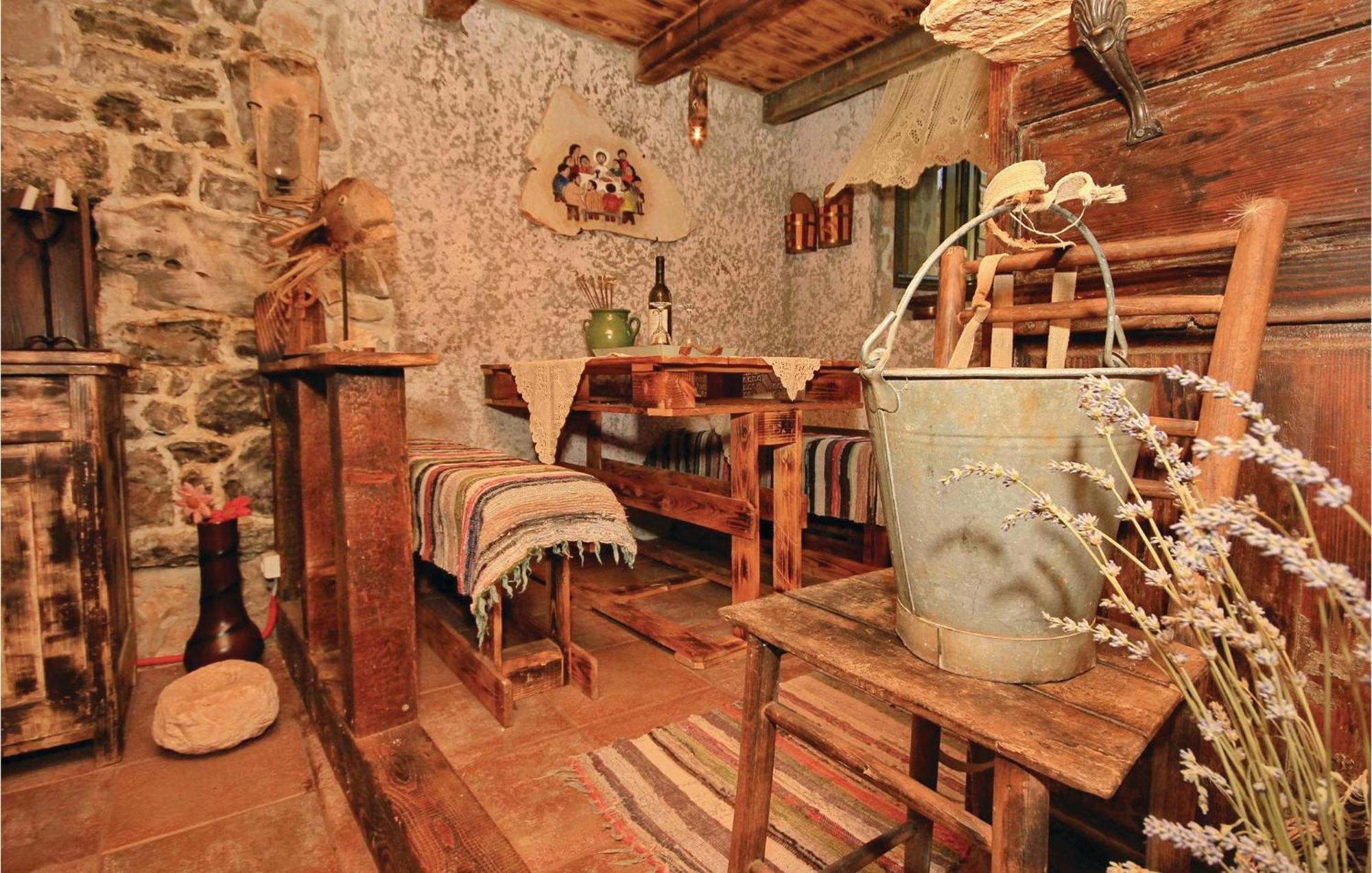 Beautiful Home In Crkvice With Kitchenette Kuna Pelješka 外观 照片